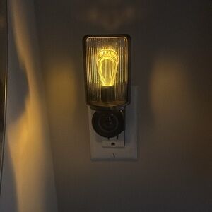 Bath and Body Works Lantern Wallflower